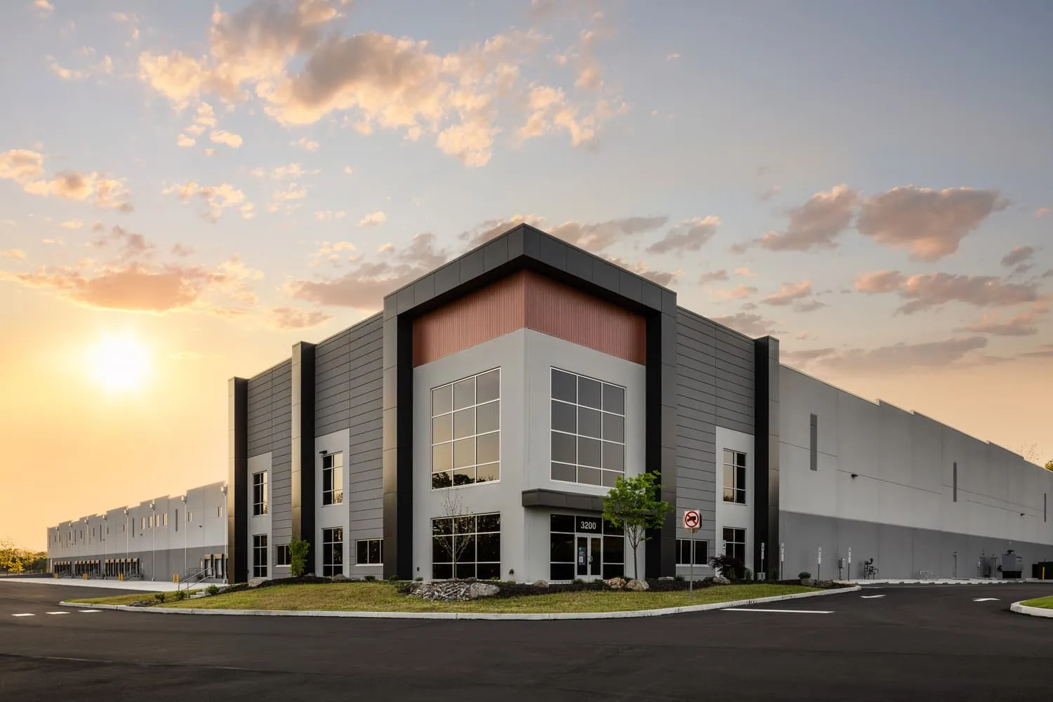 Distribution Center Roofing in Daly City, CA